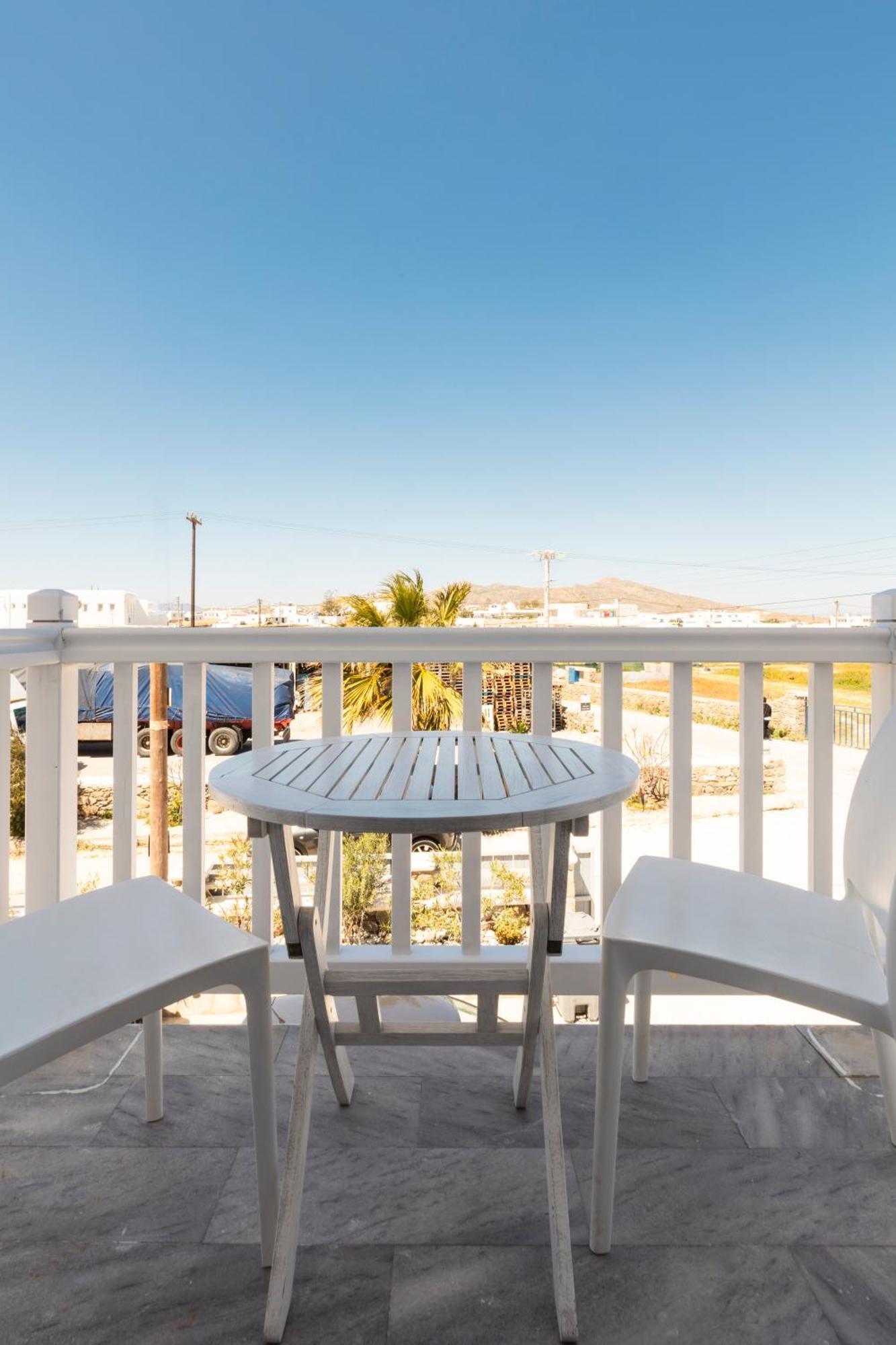 Mykonos Eight *